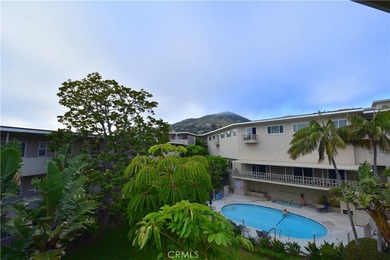 Escape to an exquisite, fully furnished oceanfront retreat that - photo 29