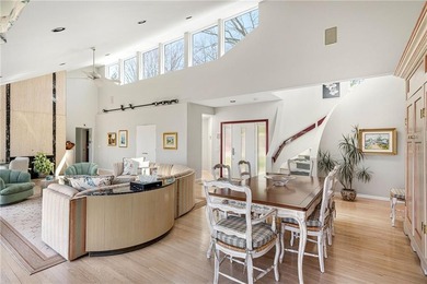 Discover a rare Narragansett sanctuary where expansive acreage - photo 3