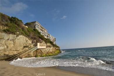 Escape to an exquisite, fully furnished oceanfront retreat that - photo 38