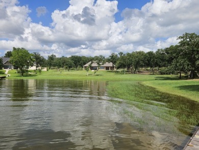 Recent Custom Build on 2.75 Acres!!! - photo 27