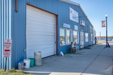 This 10,500 sq. ftmercial property in downtown Phelps is packed - photo 7