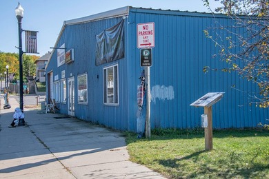 This 10,500 sq. ftmercial property in downtown Phelps is packed - photo 8