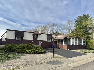 Affordable 2 bedroom, 1.5 bath home in desirable Homestead Run - photo 1