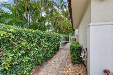 Don't miss this exceptional three-story townhome, masterfully - photo 3