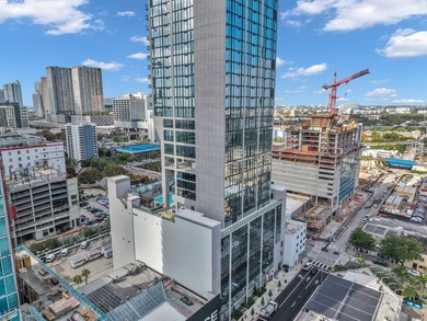 Great opportunity to purchase this fabulous condo. Owner is open - photo 1