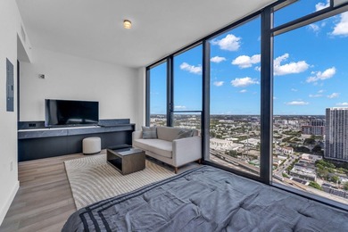 Great opportunity to purchase this fabulous condo. Owner is open - photo 7