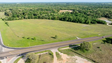Just outside Athens, Texas, this exceptional 250-acre ranch - photo 7