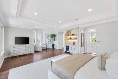 Completely renovated in 2026, this magnificent 6-bedroom plus - photo 23