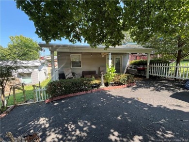 Patoka Lake Home For Sale in Birdseye Indiana