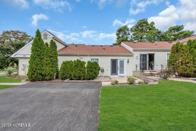 Totally updated and turnkey Concord model in Leisure Village - photo 2