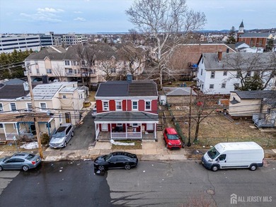Terrific opportunity to own this beautiful 1/2 Duplex. Great - photo 3
