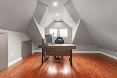 WELCOME TO 360 WHITMAN DR AN ARCHITECTURAL MASTERPIECE IN - photo 13