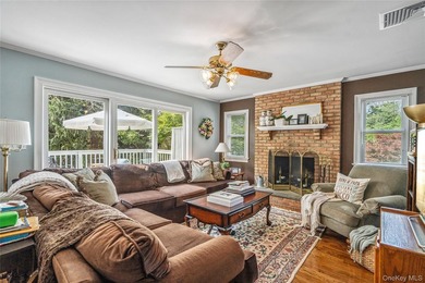Welcome to 6 Cedar Ave, nestled in the tranquil and private - photo 7