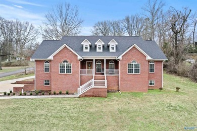 Beautiful home offering 3,876 total finished sqft with 2,388 on - photo 2