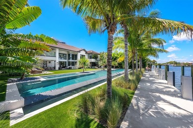 Welcome to 110 Holiday Dr in Golden Isles, a tropical modern - photo 7