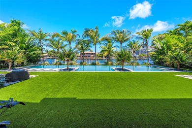 Welcome to 110 Holiday Dr in Golden Isles, a tropical modern - photo 8