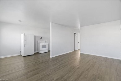 2500 Leo Street is a rare opportunity to acquire a 24-unit - photo 4