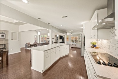 If you're looking for updated and effortlessly welcoming - photo 15