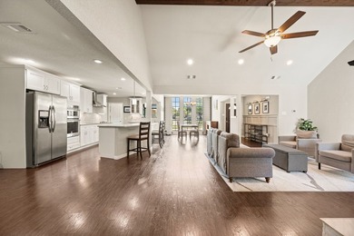 If you're looking for updated and effortlessly welcoming - photo 18