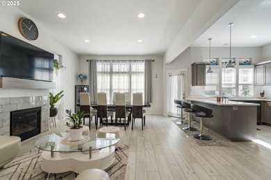 Beautiful Like-New Wilsonville Home! Built in 2021, this - photo 7