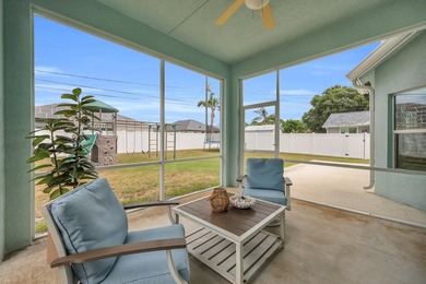 Welcome home to this beautifully maintained 3-bedroom - photo 30