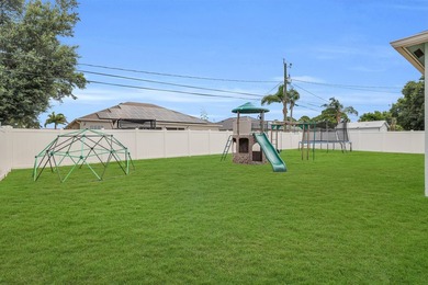 Welcome home to this beautifully maintained 3-bedroom - photo 33