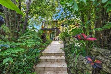 Old Hollywood elegance meets tropical Miami living in Belle - photo 4