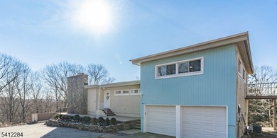 Lake Riconda Home For Sale in Ringwood New Jersey