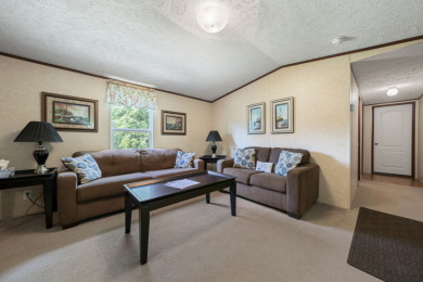 STR Lakeview MH near Mammoth Cave! - photo 17