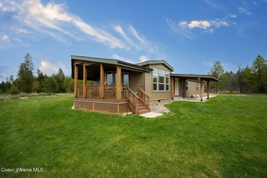 Lake Home For Sale in Priest River, Idaho