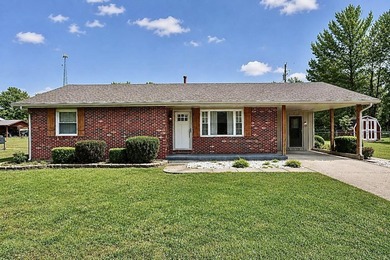 Welcome to this immaculately kept brick ranch in the Pretty - photo 1