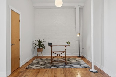 Discover the perfect 1 bedroom, 1 bathroom condo in Biddeford