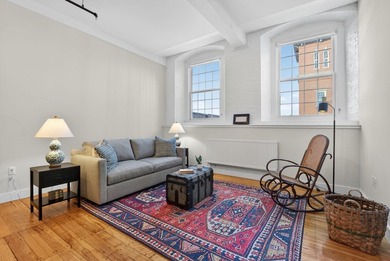 Discover the perfect 1 bedroom, 1 bathroom condo in Biddeford