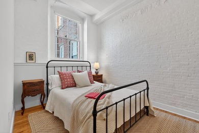 Discover the perfect 1 bedroom, 1 bathroom condo in Biddeford