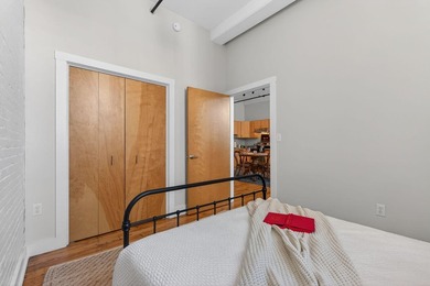 Discover the perfect 1 bedroom, 1 bathroom condo in Biddeford