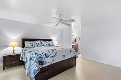Welcome home to this spacious 3-bed, 2-bath corner Villa in a - photo 27