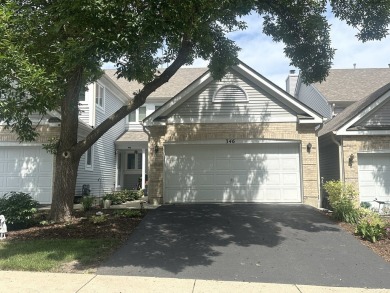 Lake Townhome/Townhouse For Sale in Fox River Grove, Illinois