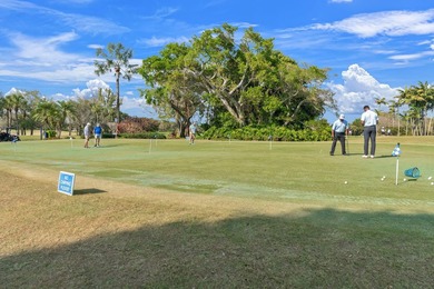 Welcome home to this spacious 3-bed, 2-bath corner Villa in a - photo 45