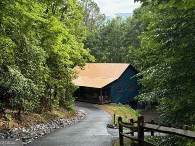Lake Home For Sale in Hiawassee, Georgia