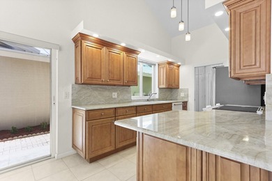 Welcome to the highly sought-after Ridge at The Bluffs, just a - photo 8