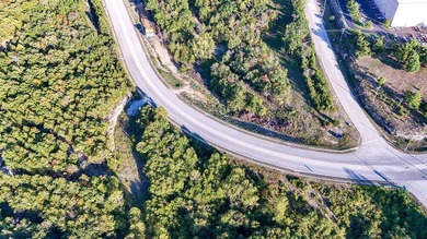 Outstanding investment opportunity! This over 29-acre parcel in - photo 14