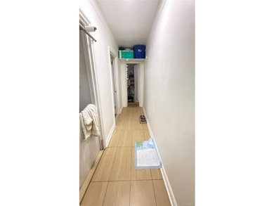 Huge 1 bedroom with living room and dining area , well - photo 4