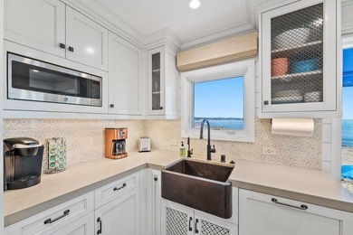 Unique, Iconic home in a World-Class Location, in the heart of - photo 21