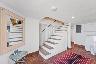 Unique, Iconic home in a World-Class Location, in the heart of - photo 29