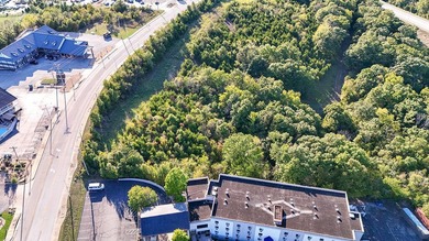 Outstanding investment opportunity! This over 29-acre parcel in - photo 32