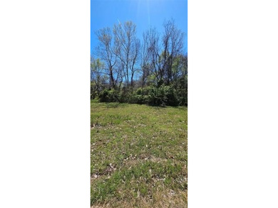 ANSWER THE CALL FOR LAKE LIVING!! Convenient location close to - photo 6