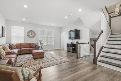 Additional listing photo 1