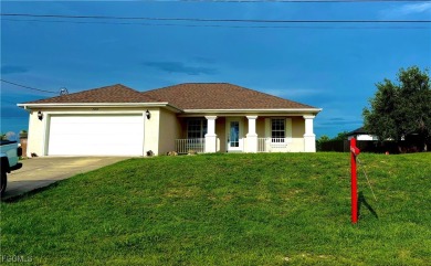 Cape Coral Lakes Area Home For Sale in Cape Coral Florida