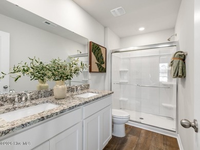 Welcome to the Norman floor plan--a 4-bedroom, 2.5-bathroom end - photo 22