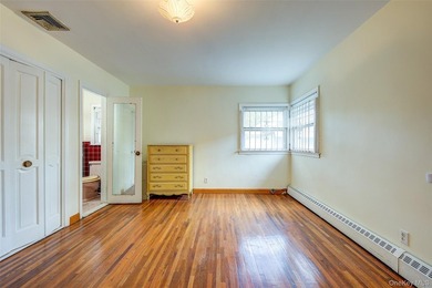 Welcome to 227-12 53rd Avenue, a remarkably spacious ranch - photo 25